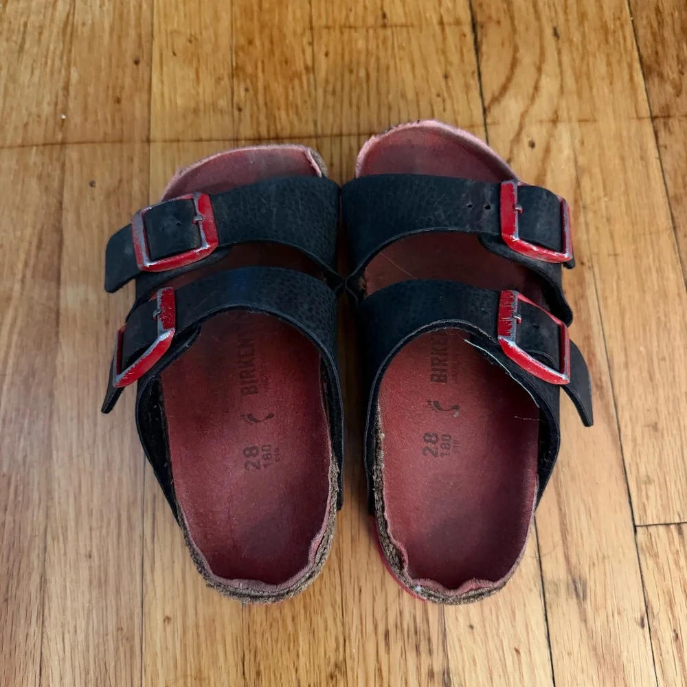 Kids Birkenstock‎ Arizona Black Red Buckle Cork Footbed Sandals Size 28
